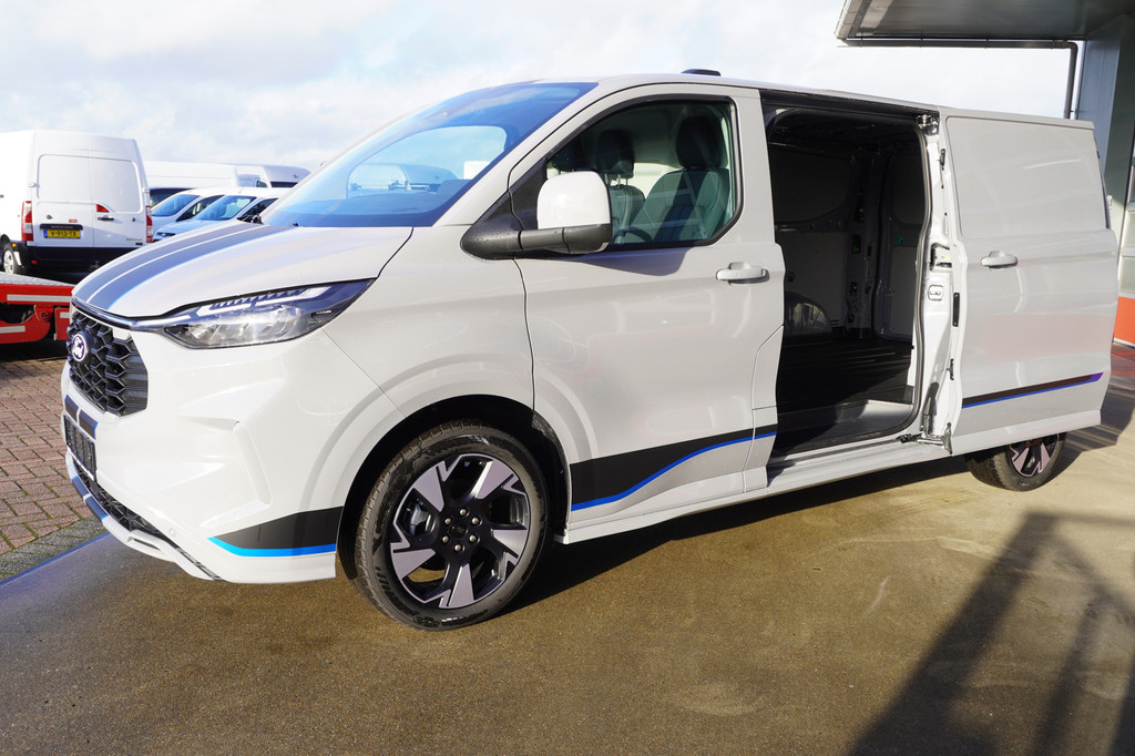 Ford E-Transit Cust. L2H1 Sport 218PK Automaat Schuifdeur links en rechts Airco | adap.cruise | Navi | 360 camera | 19Lm velgen 9