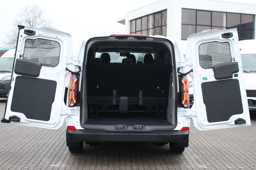 Ford E-Transit Custom 320 L1H1 Kombi | 9 persoons | Trend | 65kWh | 160kW/218pk | Trekgewicht 2300kg | Camera | Carplay/Android | Cruise | Lease 806,- p/m 9