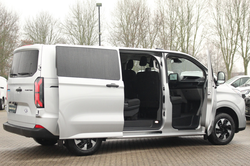 Ford E-Transit Custom 320 L1H1 Kombi | 9 persoons | Trend | 65kWh | 160kW/218pk | Trekgewicht 2300kg | Camera | Carplay/Android | Cruise | Lease 824,- p/m 7