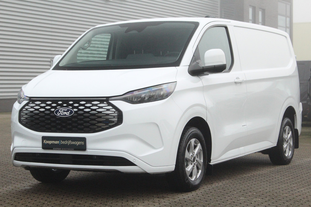 Ford E-Transit Custom 320 L1H1 Limited | 65kWh | 160kW/218pk | Pro Power | Camera | Carplay/Android | Cruise | Lease 681,- p/m 2