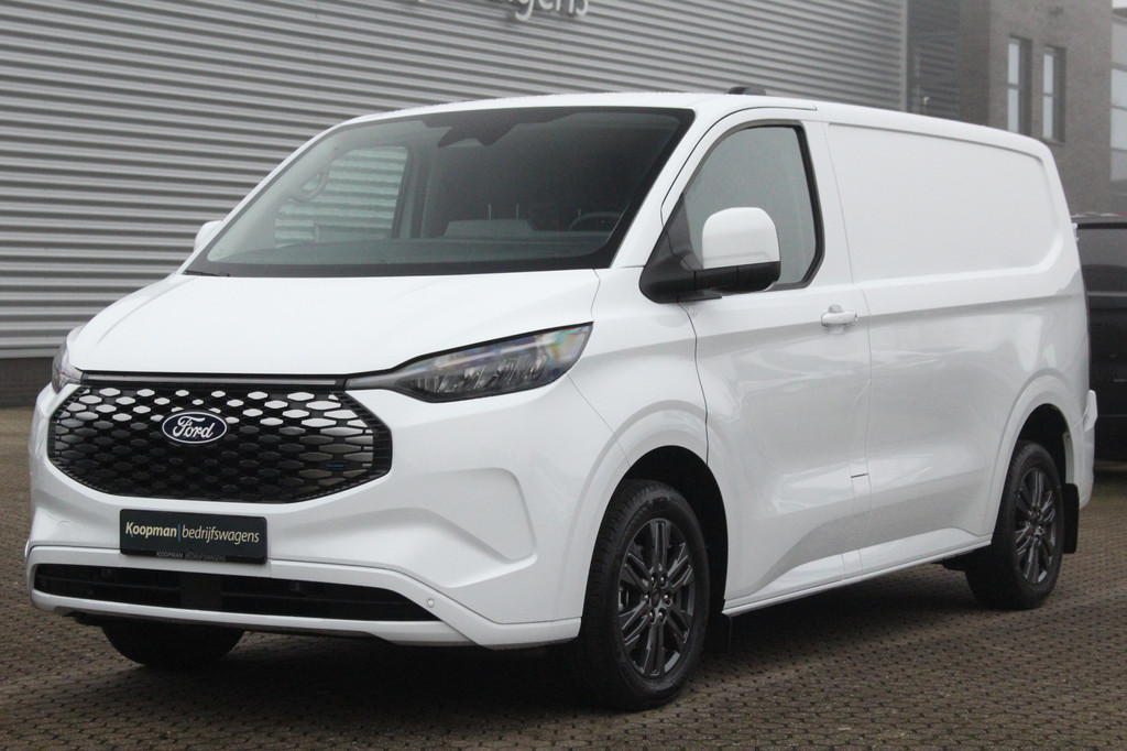 Ford E-Transit Custom 320 L1H1 Limited | 65kWh | 160kW/218pk | Pro Power | Camera | Carplay/Android | Cruise | Lease 681,- p/m 2