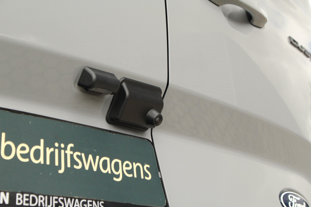Ford E-Transit Custom 320 L1H1 Limited | 71kWh | 160kW/218pk | Trekgewicht 2300kg | Camera | Carplay/Android | Cruise | Lease 717,- p/m 11