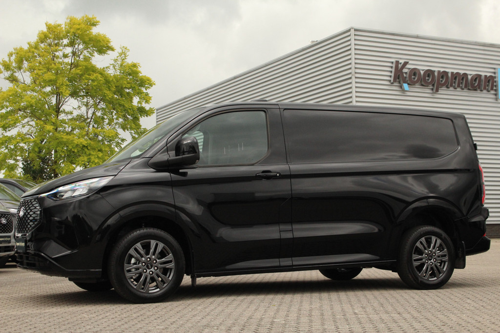 Ford E-Transit Custom 320 L1H1 Limited | 71kWh | 160kW/218pk | Trekgewicht 2300kg | Camera | Carplay/Android | Cruise | Lease 717,- p/m 13