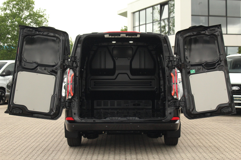 Ford E-Transit Custom 320 L1H1 Limited | 71kWh | 160kW/218pk | Trekgewicht 2300kg | Camera | Carplay/Android | Cruise | Lease 717,- p/m 9