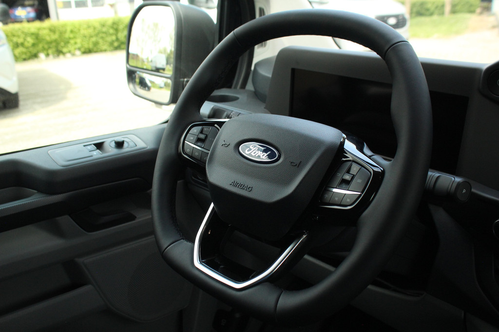 Ford E-Transit Custom 320 L1H1 Trend | 71 kWh | 160kW/218pk | Stoelverwarming | Camera | Carplay/Android | Cruise | Lease 681,- p/m 18