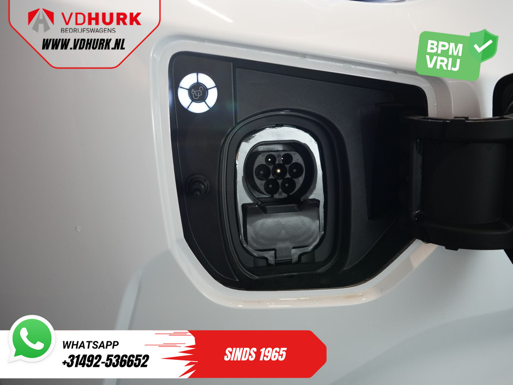 Ford E-Transit Custom 320 L2 65 kWh 330 km WLTP 2.3t Trekverm./ Snellader/ LED/ Standkachel/ Stoelverw./ Stuur.Verw./ Voorruit.Verw./ Carplay/ Camera/ Climate/ PDC/ Cruise 18