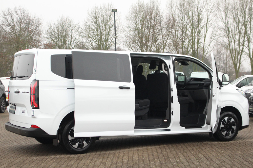 Ford E-Transit Custom 320 L2H1 Kombi | 9 persoons | Trend | 65kWh | 160kW/218pk | Trekgewicht 2300kg | Camera | Carplay/Android | Cruise | Lease 824,- p/m 7