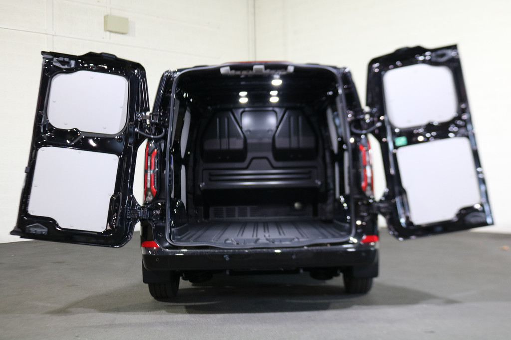 Ford E-Transit Custom 340 L2 H1 Limited 65 kWh 218pk Led 360 Camera B&O 10