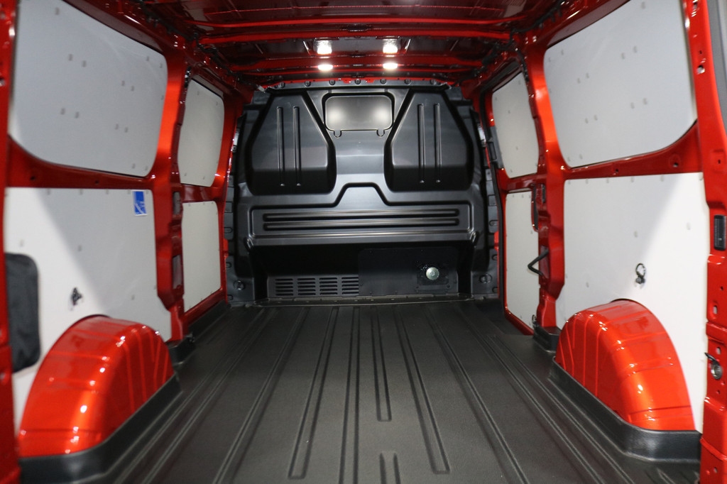 Ford E-Transit Custom 340 L2 H1 Limited 65 kWh 218pk Led 360 Camera B&O 11