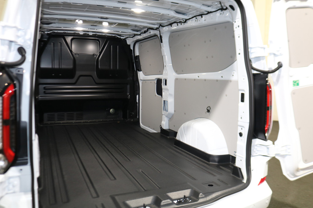 Ford E-Transit Custom 340 L2 H1 Limited 65 kWh 218pk Led 360 Camera B&O 12