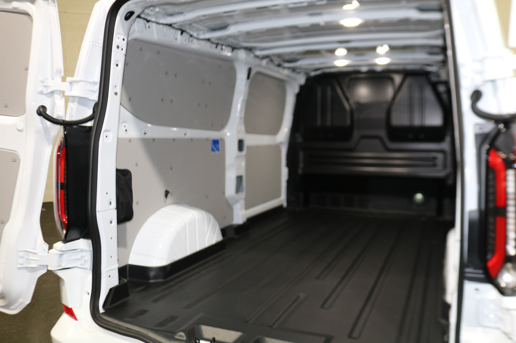 Ford E-Transit Custom 340 L2 H1 Limited 65 kWh 218pk Led 360 Camera B&O 13