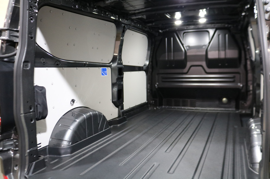 Ford E-Transit Custom 340 L2 H1 Limited 65 kWh 218pk Led 360 Camera B&O 14