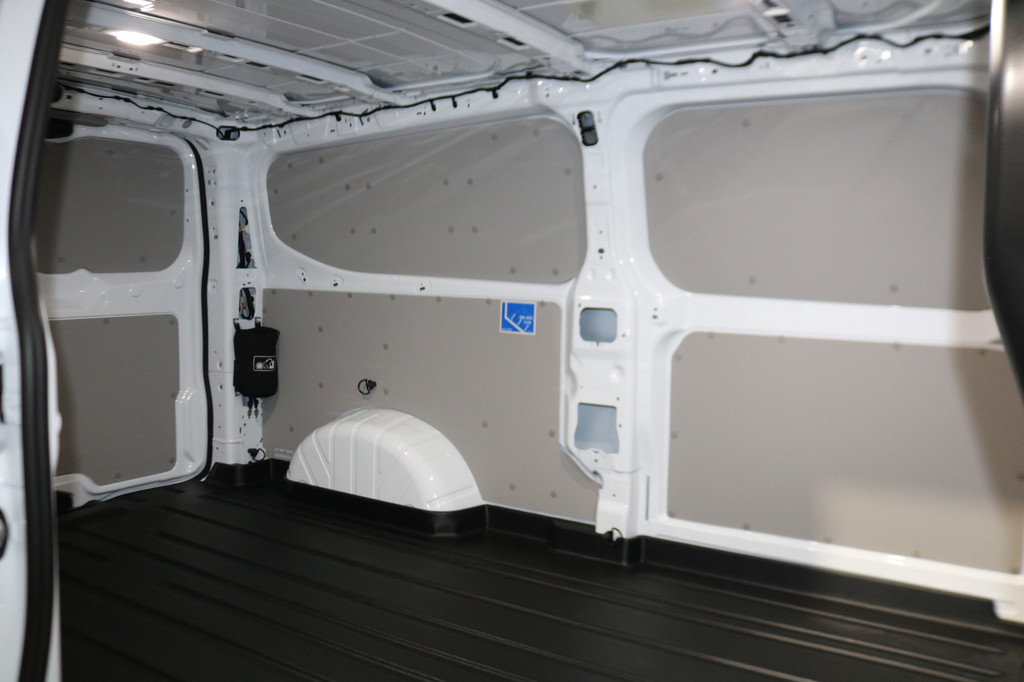 Ford E-Transit Custom 340 L2 H1 Limited 65 kWh 218pk Led 360 Camera B&O 14