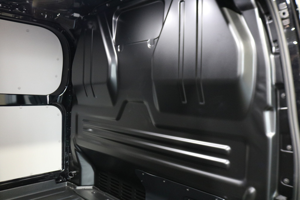 Ford E-Transit Custom 340 L2 H1 Limited 65 kWh 218pk Led 360 Camera B&O 15