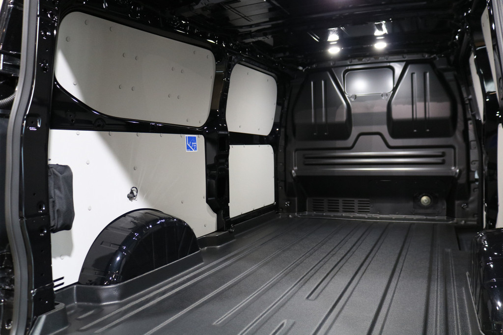 Ford E-Transit Custom 340 L2 H1 Limited 65 kWh 218pk Led 360 Camera B&O 15