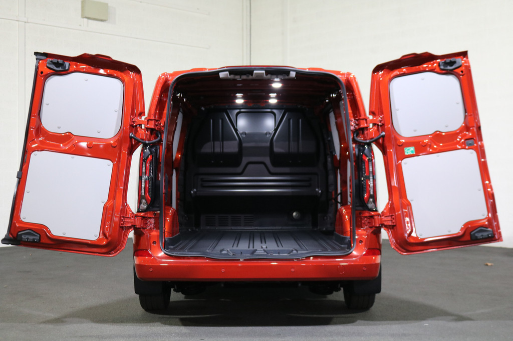 Ford E-Transit Custom 340 L2 H1 Limited 65 kWh 218pk Led 360 Camera B&O 8