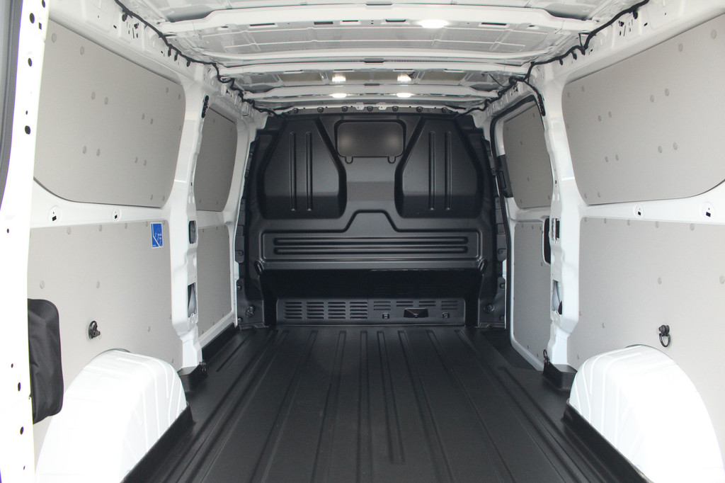 Ford E-Transit Custom 340 L2H1 Limited | 71 kWh | 160kW/218pk | Driver Assist | Adap. Cruise | Camera | Carplay/Android | Lease 771,- p/m 12