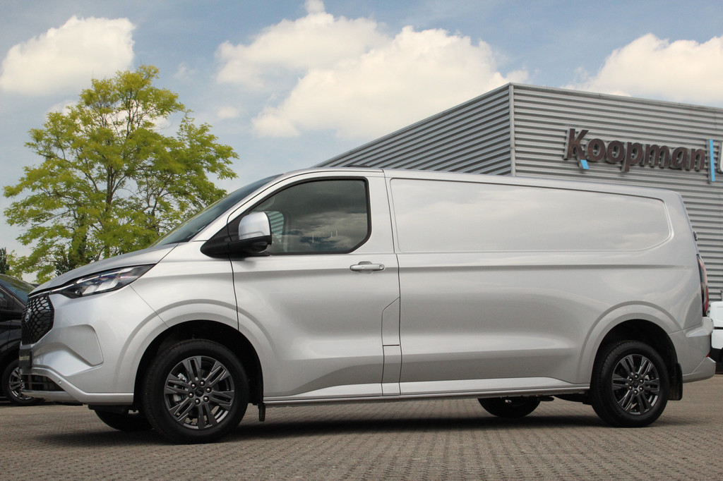 Ford E-Transit Custom 340 L2H1 Limited | 71 kWh | 160kW/218pk | Driver Assist | Adap. Cruise | Camera | Carplay/Android | Lease 771,- p/m 16