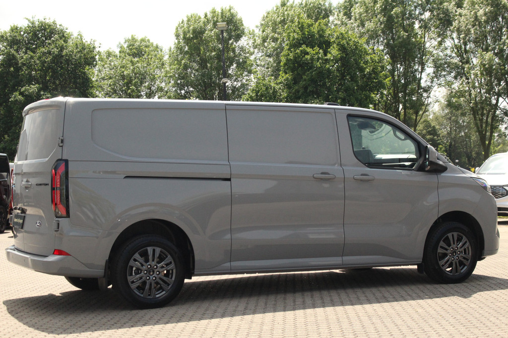 Ford E-Transit Custom 340 L2H1 Limited | 71 kWh | 160kW/218pk | L+R Schuifdeur | Stoel + Stuurverwarming | Camera | Carplay/Android | Cruise | Lease 753,- p/m 6