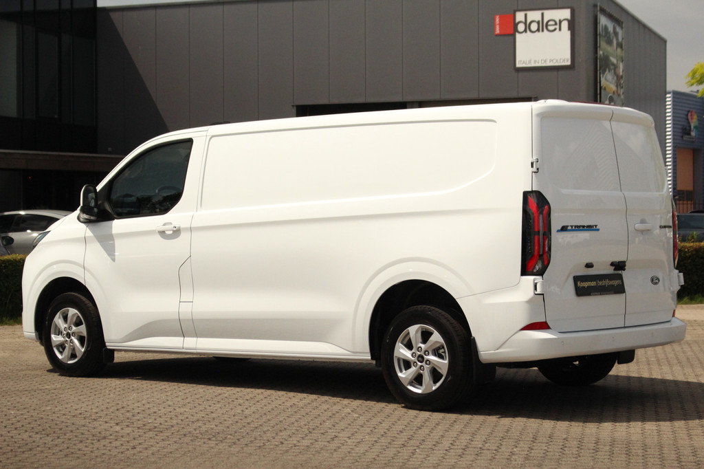 Ford E-Transit Custom 340 L2H1 Limited | 71 kWh | 160kW/218pk | Stoel + Stuurverwarming | Camera | Carplay/Android | Cruise | Lease 735,- p/m 12