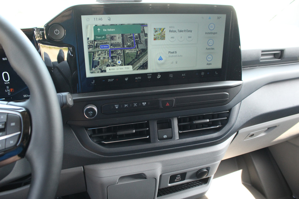 Ford E-Transit Custom 340 L2H1 Limited | 71 kWh | 160kW/218pk | Stoel + Stuurverwarming | Camera | Carplay/Android | Cruise | Lease 735,- p/m 20