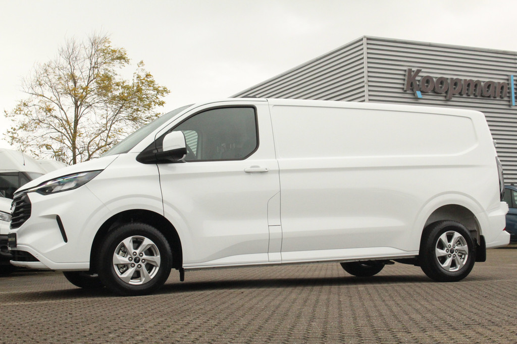 Ford E-Transit Custom 340 L2H1 Limited 71 kWh Automaat | Trekgewicht 2300kg | LED | Carplay | Keyless | Camera | Cruise | Stoel+Stuurvwer. | Lease 717,- p/m 12