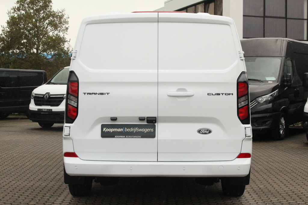 Ford E-Transit Custom 340 L2H1 Limited 71 kWh Automaat | Trekgewicht 2300kg | LED | Carplay | Keyless | Camera | Cruise | Stoel+Stuurvwer. | Lease 717,- p/m 7