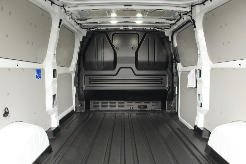 Ford E-Transit Custom 340 L2H1 Limited 71 kWh Automaat | Trekgewicht 2300kg | LED | Carplay | Keyless | Camera | Cruise | Stoel+Stuurvwer. | Lease 717,- p/m 9