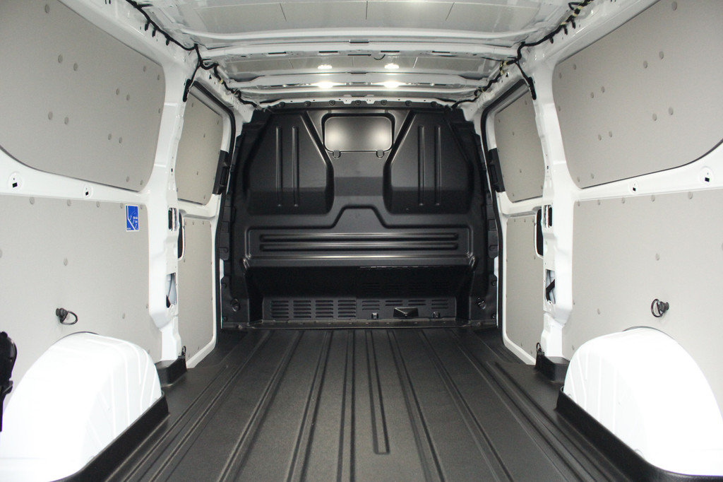 Ford E-Transit Custom 340 L2H1 Limited 71 kWh L2H1 Limited | Automaat | Trekgewicht 2300kg | L + R Zijdeur | Cruise | Stoel+Stuurvwer. | LED | Carplay | Keyless | Camera | Lease 771,- p/m 9