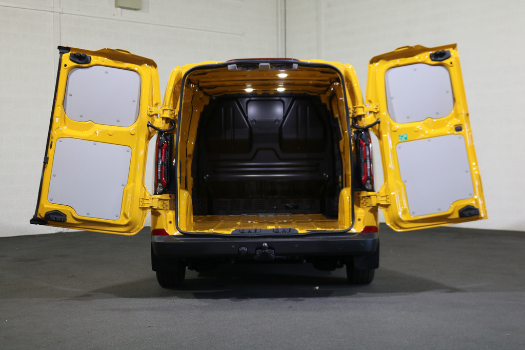 Ford E-Transit Custom 340 L2 H1 Trend 65 kWh (direct leverbaar) 11