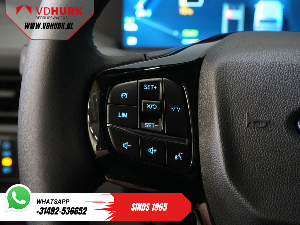 Ford E-Transit Custom L2 330 km WLTP Garantie t/m 2028/ LED/ Snellader/ Standkachel/ Stoelverw./ Stuurverw./ Carplay/ Camera/ PDC/ Climate/ Cruise 18