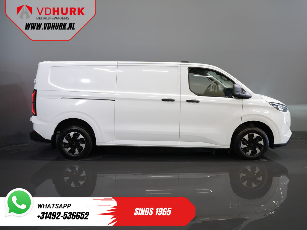 Ford E-Transit Custom L2 330 km WLTP LED/ Standkachel/ Stoelverw./ Snellader/ 2.3t Trekverm./ Carplay/ Climate/ Camera/ PDC/ Cruise 11