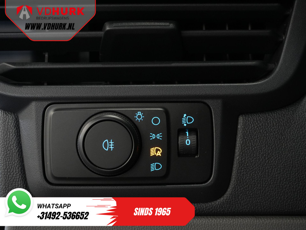 Ford E-Transit Custom L2 330 km WLTP LED/ Standkachel/ Stoelverw./ Snellader/ 2.3t Trekverm./ Carplay/ Climate/ Camera/ PDC/ Cruise 17