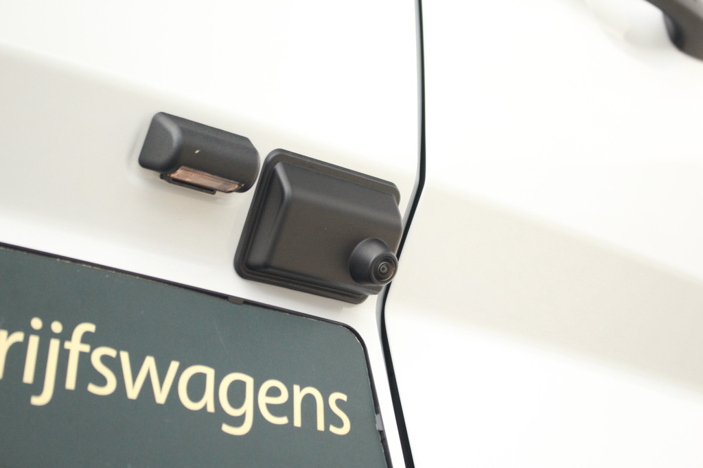 Ford E-Transit Custom 320 L1H1 Trend 65kWh 100kW | Camera | Carplay/Android | Cruise | Lease 735,- p/m 10