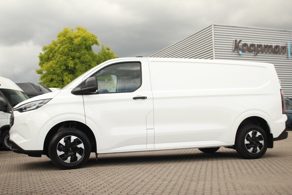 Ford E-Transit Custom 320 L1H1 Trend 65kWh 100kW | Camera | Carplay/Android | Cruise | Lease 735,- p/m 14
