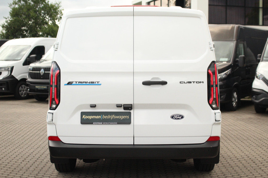 Ford E-Transit Custom 320 L1H1 Trend 65kWh 100kW | Camera | Carplay/Android | Cruise | Lease 735,- p/m 7