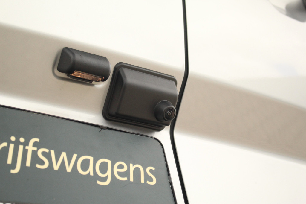 Ford E-Transit Custom 320 L1H1 Trend 65kWh 100kW | Camera | Carplay/Android | Cruise | Lease 753,- p/m 12