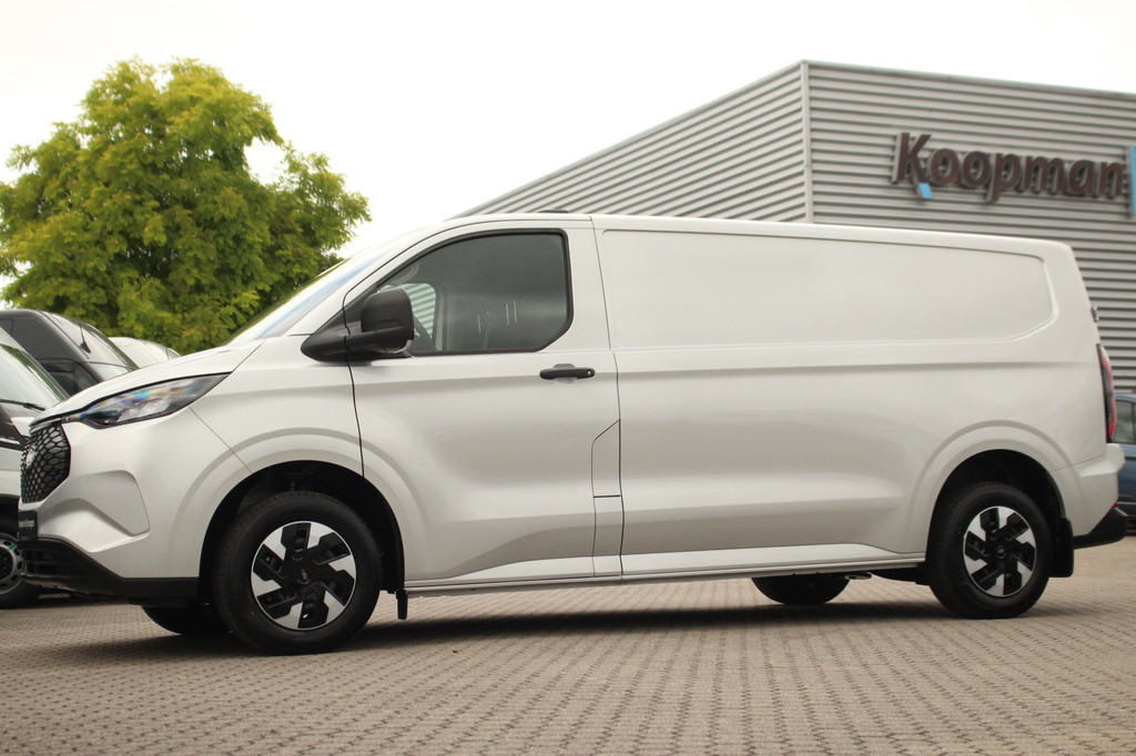 Ford E-Transit Custom 320 L1H1 Trend 65kWh 100kW | Camera | Carplay/Android | Cruise | Lease 753,- p/m 15