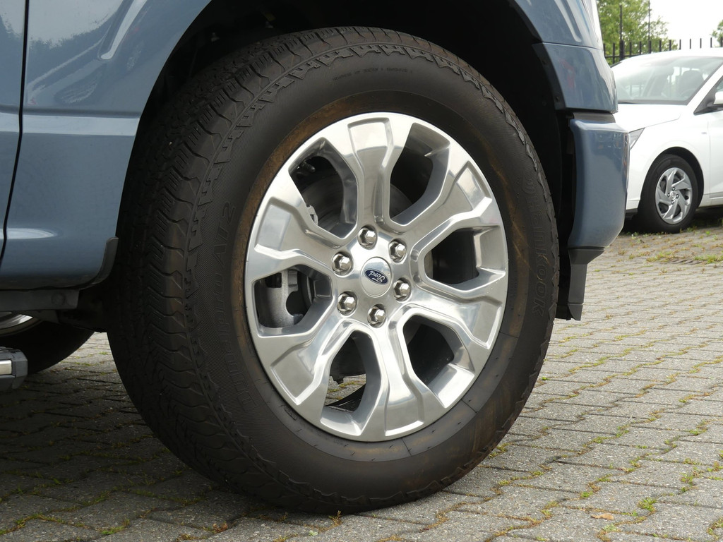Ford F-150 V6 Platinum AWD 5P / B&O / PANO / 7