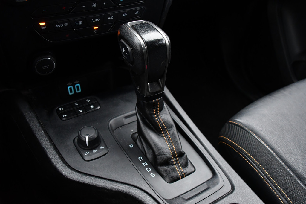 Ford Ranger 2.0 EcoBlue Wildtrak Supercab Adaptieve Cruise, Camera, Carplay, 3500kg Trekhaak, 213pk, Automaat Multimedia, Stoelverwarming, Leder, uniek! 21