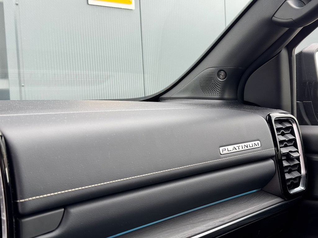 Ford Ranger 3.0 V6 241pk Platinum Double Cab | BPM VRIJ | 2-zits | Trekhaak 3500KG | 360 Cam | Leder geventileerd | Elekt. Rollo 16