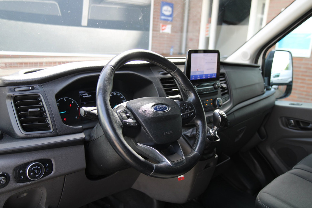 Ford TRANSIT 330 2.0 TDCI L2H2 Trend / Camera / Laadruimte inrichting / Sync 3 16