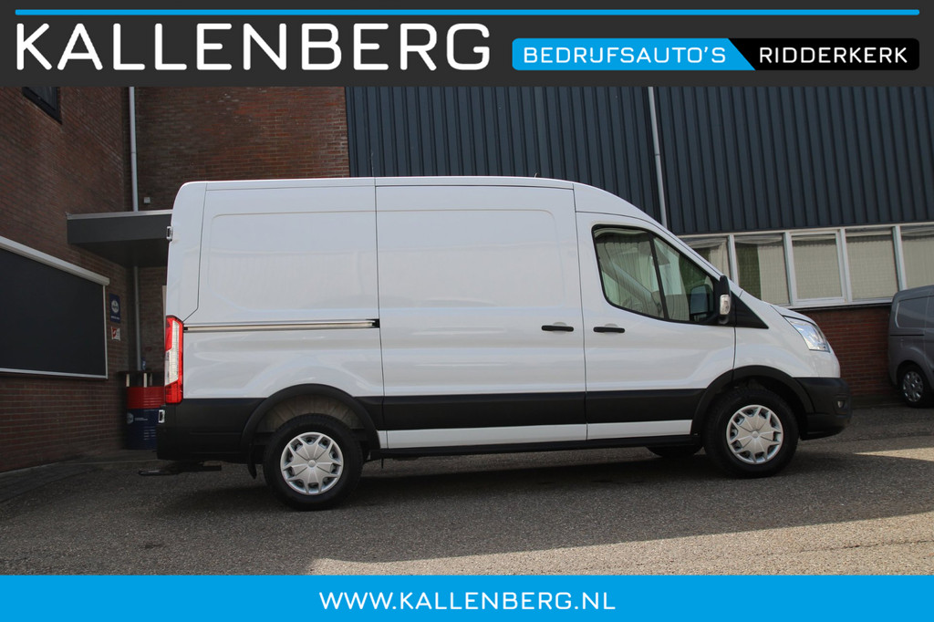 Ford TRANSIT 330 2.0 TDCI L2H2 Trend / Camera / Laadruimte inrichting / Sync 3 5