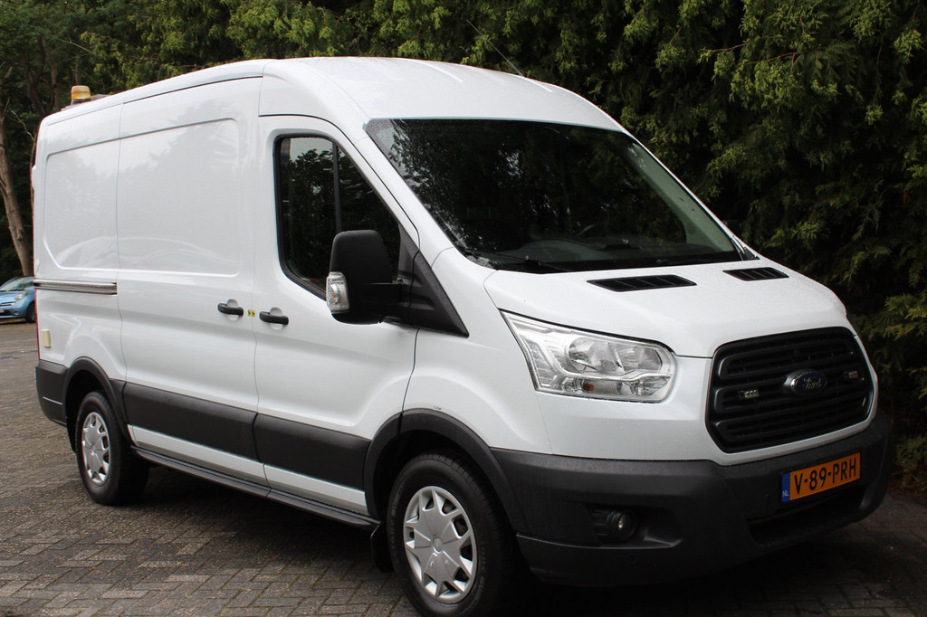 Ford TRANSIT 350 2.0 TDCI L2H2 Trend 131PK | Airco | Cruise Control | Navigatie | Camera | Inbouw 11