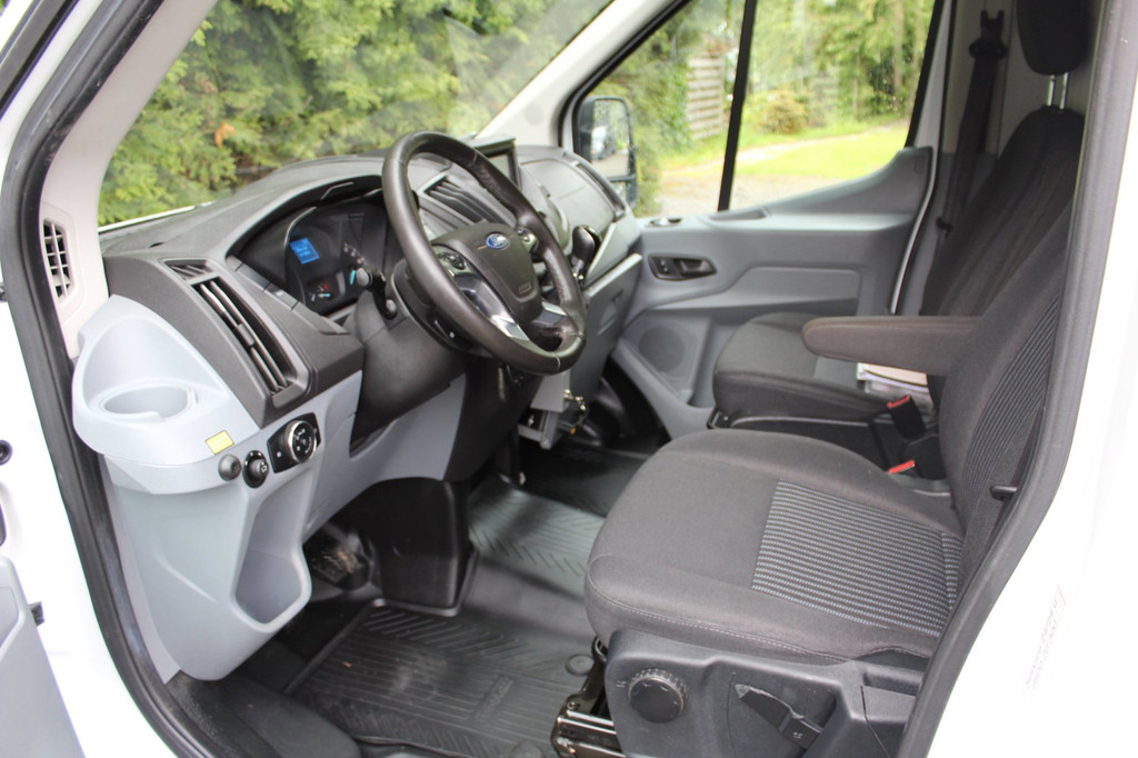 Ford TRANSIT 350 2.0 TDCI L2H2 Trend 131PK | Airco | Cruise Control | Navigatie | Camera | Inbouw 4