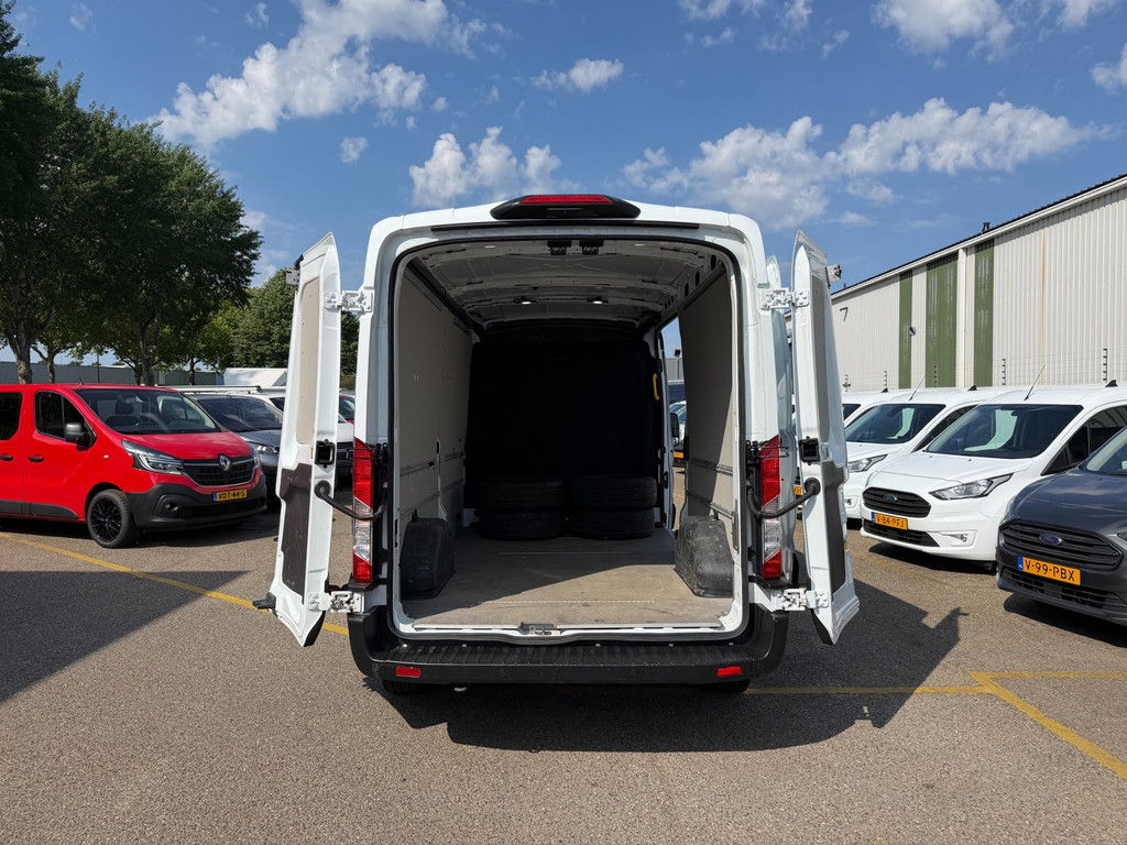 Ford TRANSIT 350 2.0 TDCI L3H2 Trend / Camera / Cruise / 3 zits / Multi stuur 7