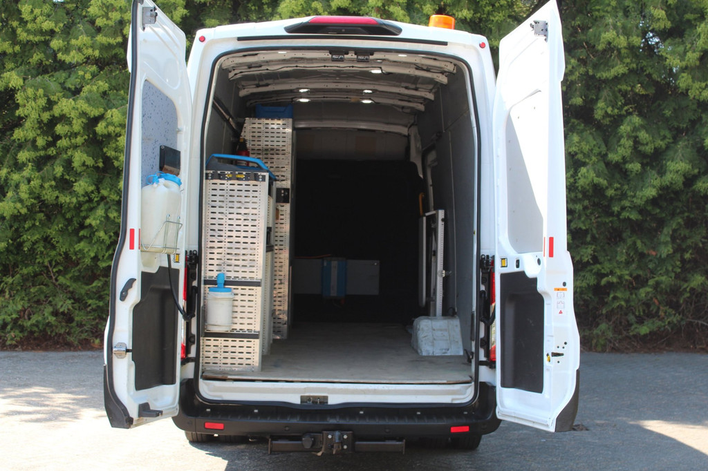 Ford TRANSIT 350 2.0 TDCI L3H2 Trend EUVI 170PK Dubbellucht | Parkeercamera | Navigatie | Trekhaak 11