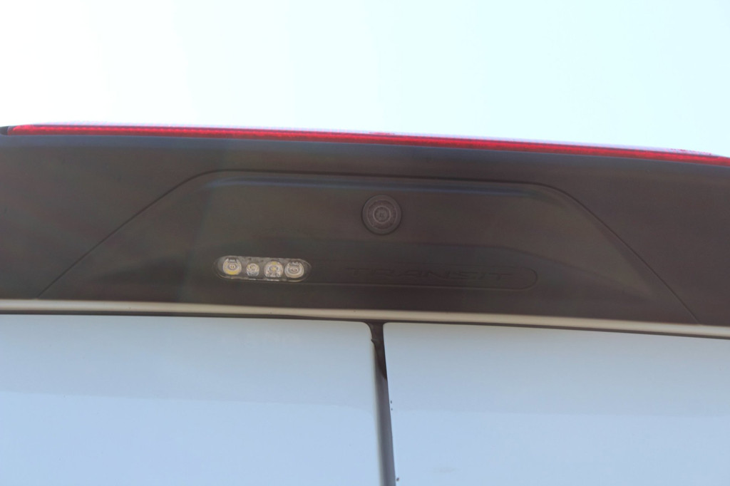Ford TRANSIT 350 2.0 TDCI L3H2 Trend EUVI 170PK Dubbellucht | Parkeercamera | Navigatie | Trekhaak 16