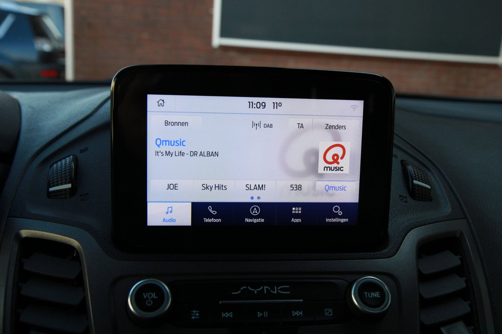 Ford TRANSIT CONNECT 1.5 EcoBlue 120PK L2 Trend / Camera / Sync 3 / Stoel verwarming 21