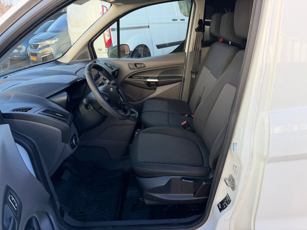 Ford TRANSIT CONNECT 1.5 EcoBlue L1 Limited / Automaat 120PK / Laadruimte inrichting / Camera / 3 zits 3
